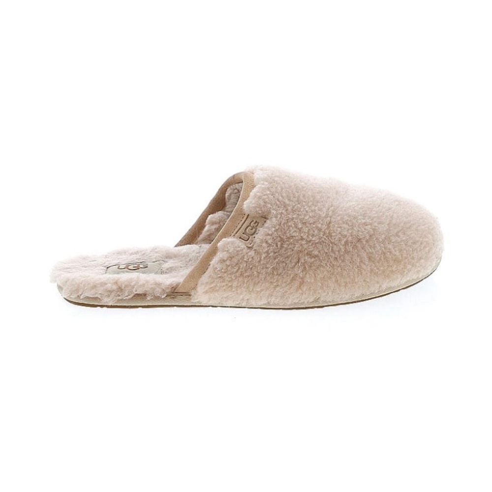 Ugg slippers